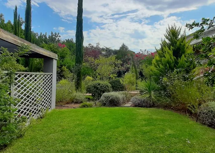 Abigail\'S Garden Cottage